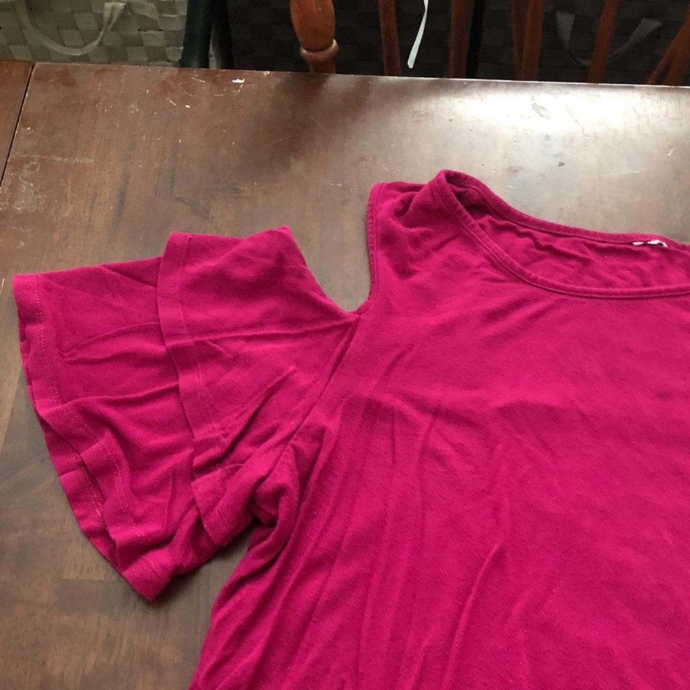 Cold-Shoulder Ruffle Sleeve Top - Picture 2 of 7